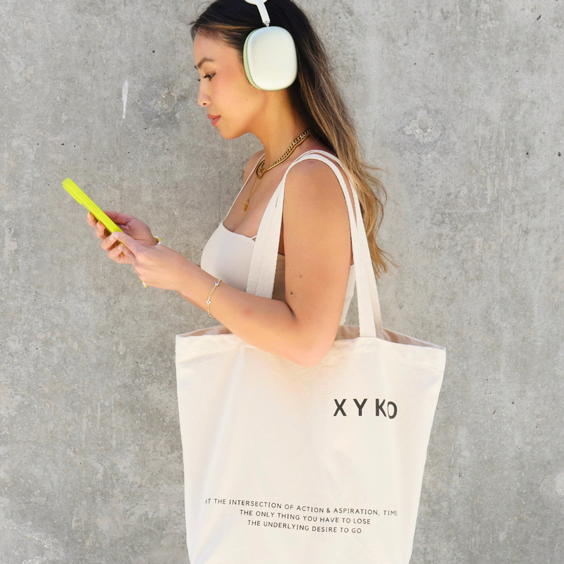 Médium Canvas Tote (Cream)